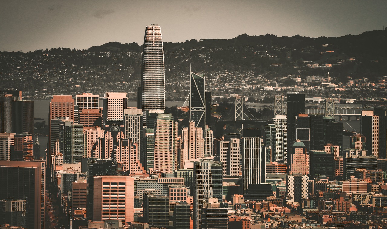 类因言论引 类因言论引